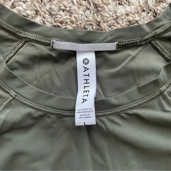 Athleta Sage Green Short Sleeve Top - Picture 2 of 5